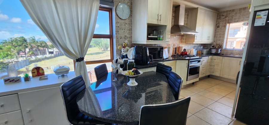 6 Bedroom Property for Sale in Noorsekloof Eastern Cape